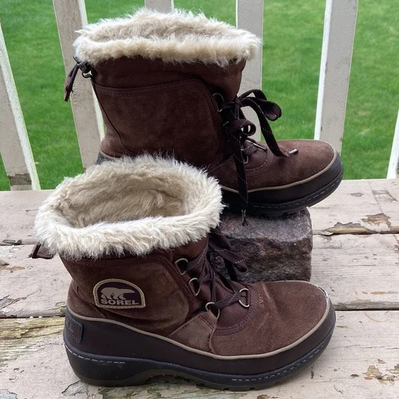 Sorel winter boots Size 9 Brown lace up durable boot. Pre-loved condition - Picture 5 of 17